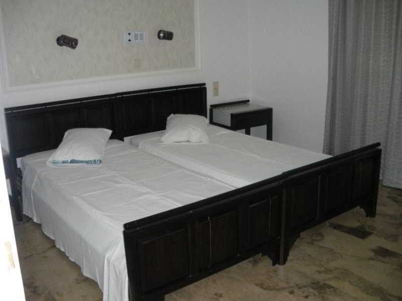 Hotel Anna Apartments Kokkini Hani Exterior foto